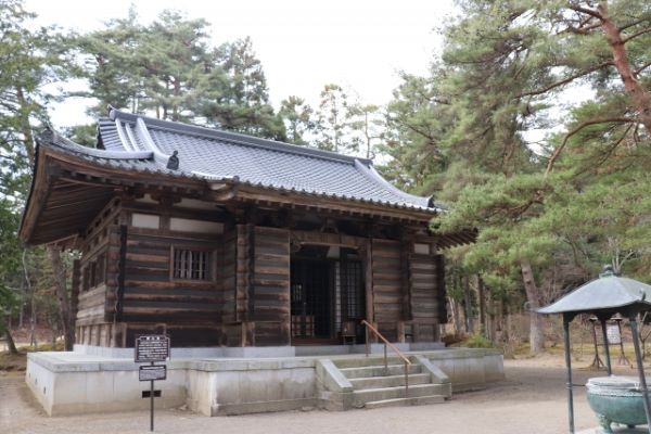 Motsuji Temple Hiraizumi kaisando hall