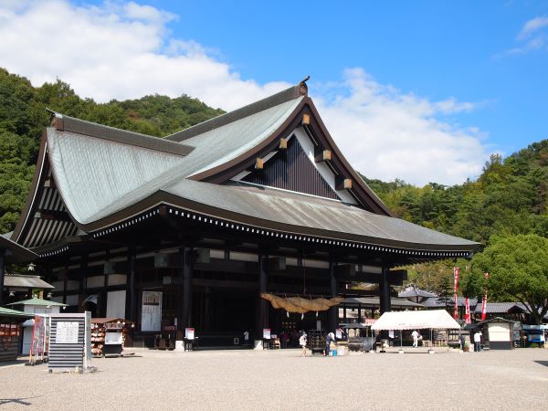 Saijō Inari – One of the Top Three Inari Shrine in Japan