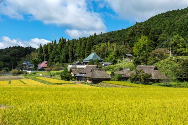 Hattoji-Furusato-Mura-Bizen-Okayama-Japan