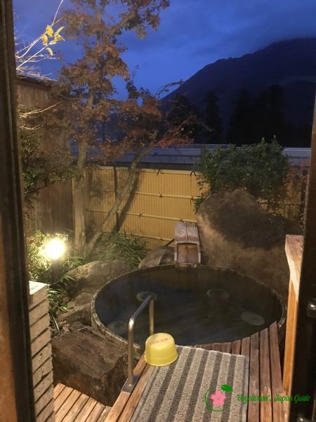 Saigakukan-Private-Bath-Yufuin-Oita-Japan
