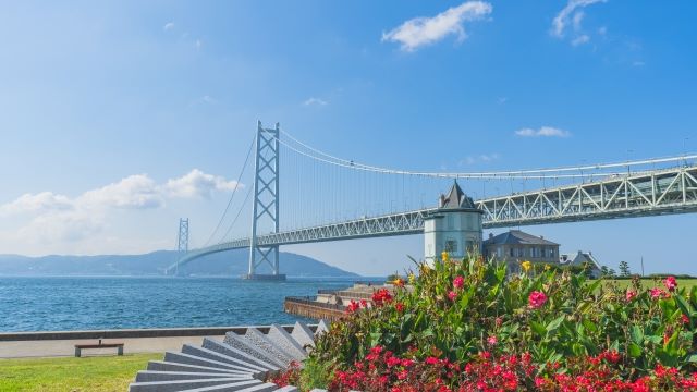 Akashi-Kaikyo-Bridge-Kobe-Hyogo-Japan-