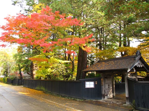 Ishiguro-Samurai-House-Bukeyashiki-Street-Kakunodate-Akita-Japan