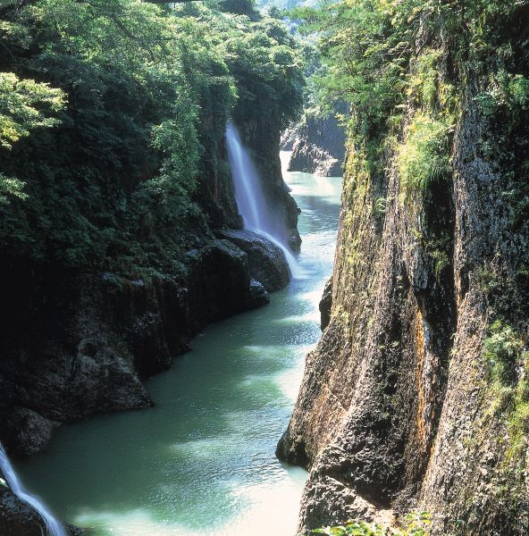 Tedori-Gorge-Hakusan-Ishikawa-Japan