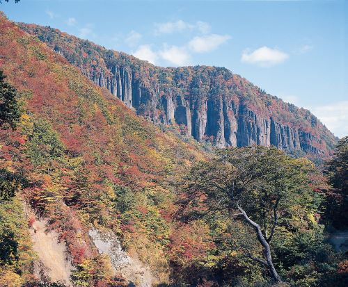 Futakuchi-Gorge-Banji-iwa-Autumn-Sendai-Miyagi-Japan