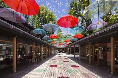 Harunire-Terrace-Karuizawa-Umbrella-Sky-Karuizawa-Nagano-Japan